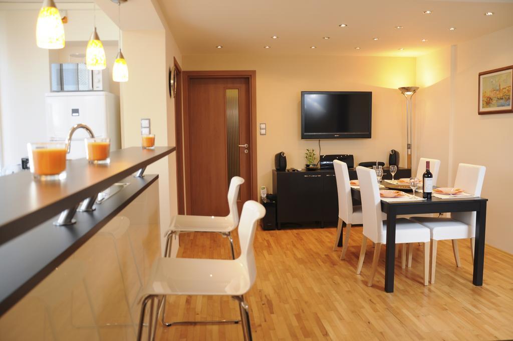 Derelli Elegance Apartment ソフィア 部屋 写真